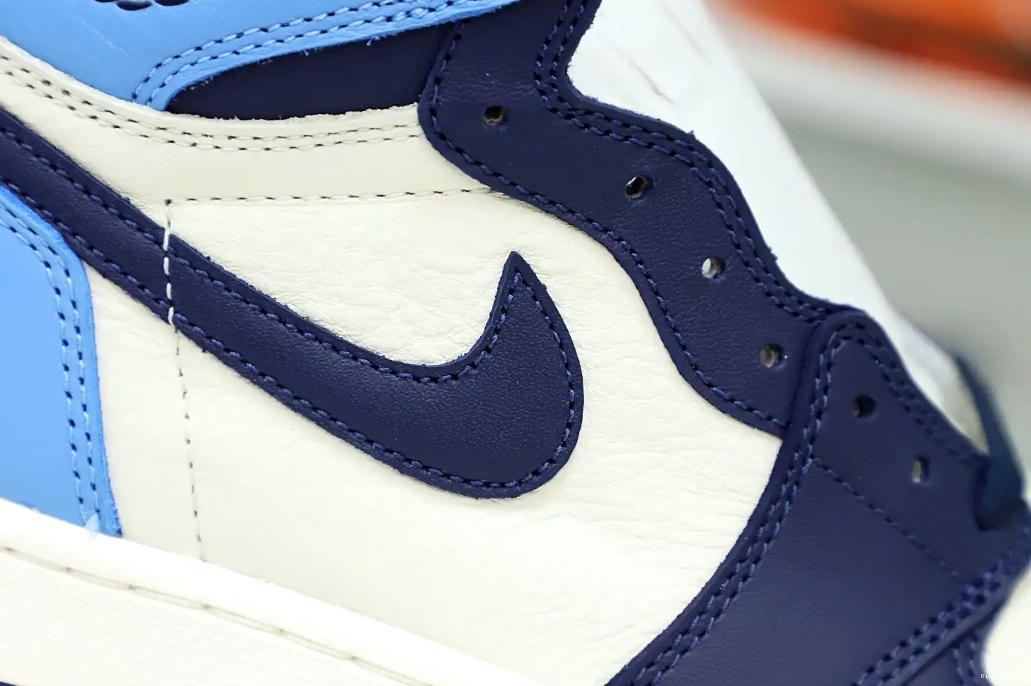 JORDAN OG 'OBSIDIAN' 1 AIR HIGH RETRO Kimikick 0724